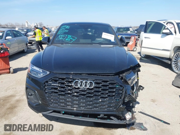 2023 Audi Q5 Sportback S line Premium Plus with VIN WA15AAFY8P2189642, listed as a IAAI auction lot 41662708 with 18,926 mi miles and . Bid and sale history available at DreamBid. Image 13.