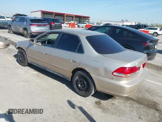2002 Honda Accord LX with VIN 3HGCG56412G702456, listed as a IAAI auction lot 42040650 with 203,310 mi miles and . Bid and sale history available at DreamBid. Image 3.