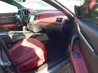 2015 Maserati Ghibli S Q4 z VIN ZAM57RTA8F1144095, wystawiony jako IAAI lot #41392848 z przebiegiem 52 237 mil mil oraz . Historia ofert i sprzedaży dostępna na DreamBid. Obrazek 5.