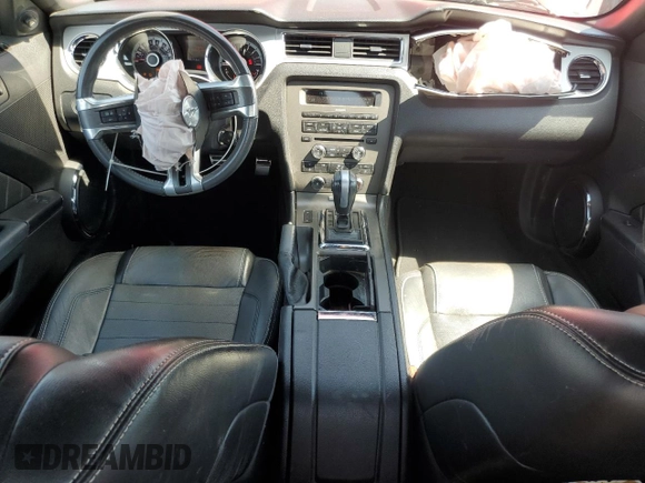 2013 Ford Mustang V6 with VIN 1ZVBP8AM4D5255339, listed as a Copart auction lot 50044005 with 50,517 mi miles and Salvage Title. Bid and sale history available at carsss.com. Image 8.