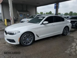 2019 BMW 5 Series 530e xDrive with VIN WBAJB1C56KB376752, listed as a Copart auction lot 61915364 with 118,239 mi miles and Non repairable. Bid and sale history available at DreamBid. Image 1.