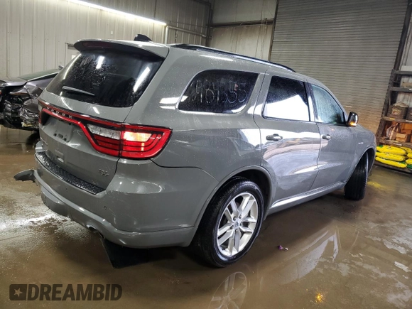 2024 Dodge Durango R/T Plus with VIN 1C4SDJCT2RC126039, listed as a Copart auction lot 51129385 with 29,392 mi miles and Non Repairable. Bid and sale history available at DreamBid. Image 3.