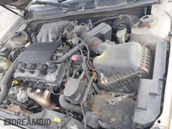 2000 Toyota Camry LE z VIN 4T1BF22K5YU938013, wystawiony jako IAAI lot #42477316 z przebiegiem 239 736 mil mil oraz . Historia ofert i sprzedaży dostępna na DreamBid. Obrazek 10.