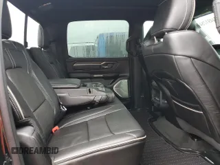 2020 Ram 1500 Limited z VIN 1C6RREHT1LN360188, wystawiony jako Copart lot #74491754 z przebiegiem Nie podano mil oraz Nie do naprawy • Non repairable. Historia ofert i sprzedaży dostępna na DreamBid. Obrazek 10.