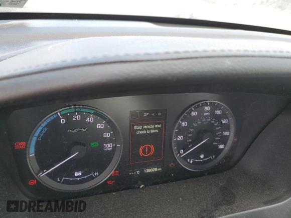 2016 Hyundai Sonata Hybrid SE with VIN KMHE24L19GA016614, listed as a Copart auction lot 89388265 with 136,028 mi miles and Salvage Title. Bid and sale history available at carsss.com. Image 9.