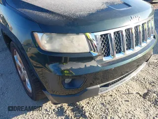 2011 Jeep Grand Cherokee Overland with VIN 1J4RS6GT3BC583261, listed as a IAAI auction lot 41265641 with 184,984 mi miles and . Bid and sale history available at DreamBid. Image 6.