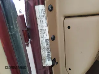 2002 Jeep Wrangler Sahara z VIN 1J4FA59S62P751858, wystawiony jako Copart lot #56638165 z przebiegiem 270 770 mil mil oraz Szkoda całkowita • Salvage title. Historia ofert i sprzedaży dostępna na DreamBid. Obrazek 14.