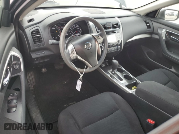 2014 Nissan Altima S with VIN 1N4AL3AP7EN251168, listed as a Copart auction lot 52827025 with 32,489 mi miles and Salvage Title. Bid and sale history available at DreamBid. Image 8.