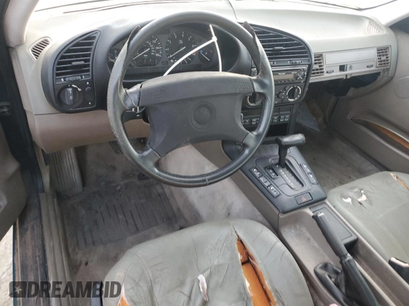 1992 BMW 3 Series with VIN WBACB4312NFF92380, listed as a Copart auction lot 42348295 with 230,057 mi miles and Clean title. Bid and sale history available at DreamBid. Image 8.