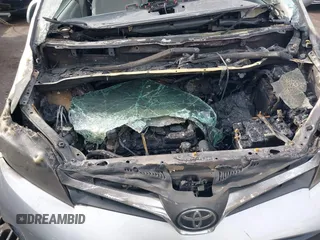 2019 Toyota Sienna LE with VIN 5TDJZ3DC3KS226551, listed as a IAAI auction lot 41495662 with 31,764 mi miles. Bid and sale history available at carsss.com. Image 10.