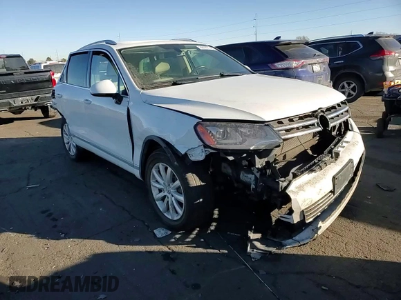 2012 Volkswagen Touareg Exec with VIN WVGEF9BP7CD009869, listed as a Copart auction lot 88099145 with Not Provided miles and Salvage Title. Bid and sale history available at DreamBid. Image 11.