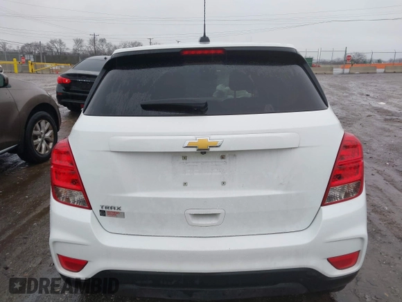 2021 Chevrolet Trax LS with VIN KL7CJKSB1MB310833, listed as a IAAI auction lot 41544231 with 1 mi miles. Bid and sale history available at carsss.com. Image 16.