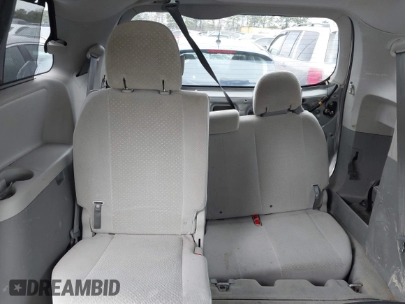 2014 Toyota Sienna LE AAS z VIN 5TDKK3DC5ES506503, wystawiony jako IAAI lot #42076671 z przebiegiem 320 016 mil mil oraz . Historia ofert i sprzedaży dostępna na DreamBid. Obrazek 20.