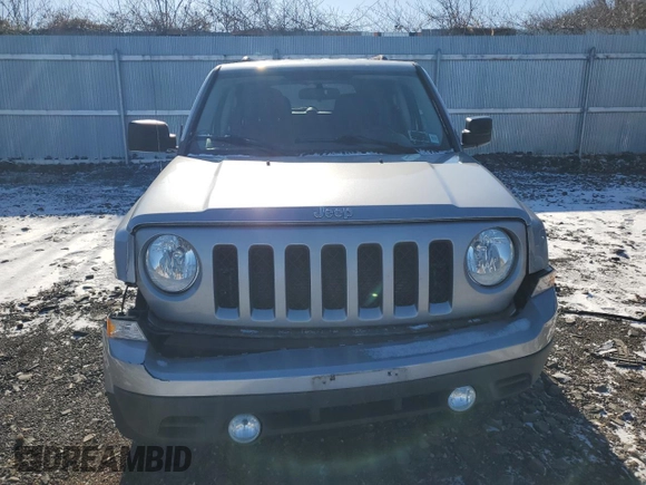 2014 Jeep Patriot Latitude with VIN 1C4NJRFB0ED816593, listed as a Copart auction lot 46106305 with 71,589 mi miles and Non Repairable. Bid and sale history available at carsss.com. Image 5.