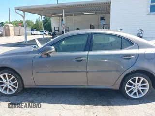 2013 Lexus IS 250 with VIN JTHCF5C29D5063465, listed as a IAAI auction lot 42513401 with Not provided miles and . Bid and sale history available at DreamBid. Image 14.