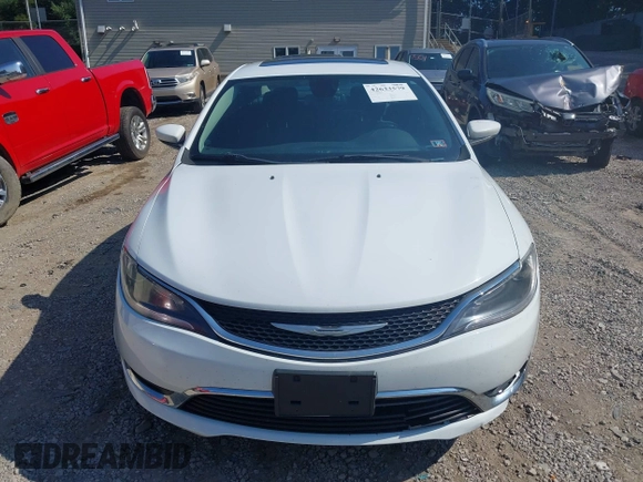 2015 Chrysler 200 Limited с VIN 1C3CCCAB2FN707428, выставлен на аукционе IAAI как лот 42633579 с пробегом 138 291 миль миль и . История ставок и продаж доступна на DreamBid. Изображение 12.