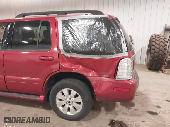 2008 Mercury Mountaineer with VIN 4M2EU47E58UJ08941, listed as a IAAI auction lot 41002350 with 121,815 mi miles. Bid and sale history available at carsss.com. Image 6.