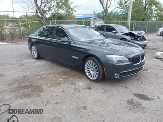 2012 BMW 7 Series 750Li с VIN WBAKB8C52CDX20452, выставлен на аукционе IAAI как лот 41770824 с пробегом 80 281 миль миль и . История ставок и продаж доступна на DreamBid. Изображение 1.