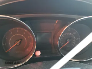2016 Mitsubishi Outlander ES z VIN JA4AP3AU2GZ064690, wystawiony jako Copart lot #57950975 z przebiegiem Nie podano mil oraz Czysty tytuł • Clean title. Historia ofert i sprzedaży dostępna na DreamBid. Obrazek 9.