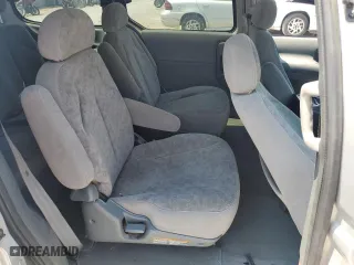 2001 Nissan Quest GXE with VIN 4N2ZN15T41D826214, listed as a Copart auction lot 79132954 with 204,044 mi miles and Non Repairable. Bid and sale history available at carsss.com. Image 12.