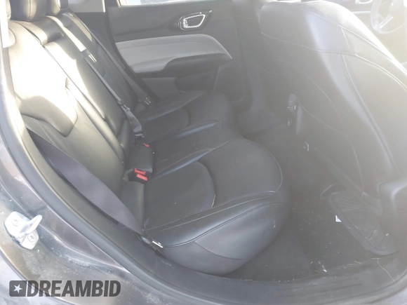 2022 Jeep Compass Limited z VIN 3C4NJDCB9NT105007, wystawiony jako IAAI lot #41334808 z przebiegiem 36 363 mil mil oraz . Historia ofert i sprzedaży dostępna na DreamBid. Obrazek 8.