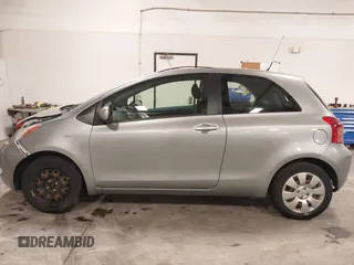 2008 Toyota Yaris с VIN JTDJT923785141637, выставлен на аукционе IAAI как лот 42121149 с пробегом 135 719 миль миль и . История ставок и продаж доступна на DreamBid. Изображение 14.