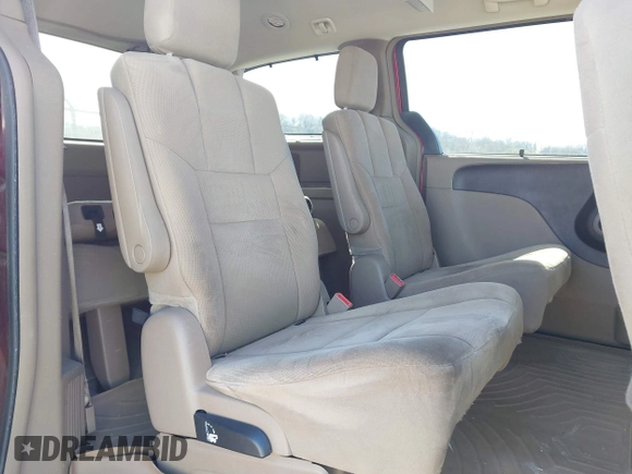 2013 Chrysler Town & Country Touring with VIN 2C4RC1BG5DR539501, listed as a IAAI auction lot 41828569 with 166,394 mi miles. Bid and sale history available at carsss.com. Image 8.