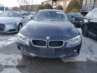 2013 BMW 3 Series 328i xDrive with VIN WBA3B3G59DNR79582, listed as a Copart auction lot 88246045 with 182,466 mi miles and Salvage Title. Bid and sale history available at carsss.com. Image 5.