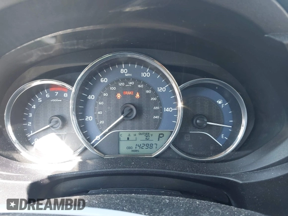 2015 Toyota Corolla L z VIN 2T1BURHE3FC271909, wystawiony jako IAAI lot #41898712 z przebiegiem 142 987 mil mil oraz . Historia ofert i sprzedaży dostępna na DreamBid. Obrazek 7.