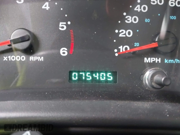 2006 Jeep Wrangler Rubicon z VIN 1J4FA69S76P749712, wystawiony jako IAAI lot #42240375 z przebiegiem 75 405 mil mil oraz . Historia ofert i sprzedaży dostępna na DreamBid. Obrazek 7.