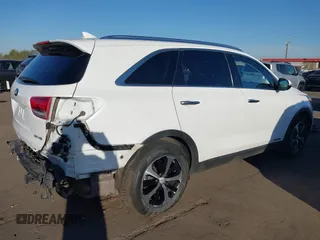 2018 Kia Sorento EX with VIN 5XYPHDA5XJG427027, listed as a IAAI auction lot 41609060 with 191,341 mi miles and . Bid and sale history available at DreamBid. Image 4.