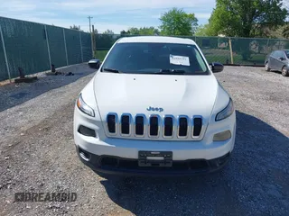 2016 Jeep Cherokee Altitude with VIN 1C4PJLAB0GW272536, listed as a IAAI auction lot 42092391 with 183,089 mi miles and . Bid and sale history available at DreamBid. Image 6.