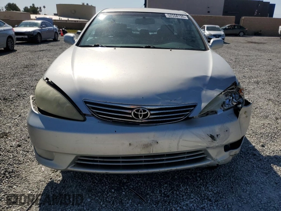 2006 Toyota Camry LE z VIN 4T1BF32K46U113289, wystawiony jako Copart lot #52558135 z przebiegiem 213 000 mil mil oraz Szkoda całkowita • Salvage title. Historia ofert i sprzedaży dostępna na DreamBid. Obrazek 5.