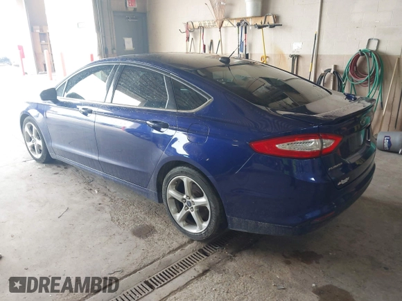 2015 Ford Fusion SE with VIN 1FA6P0H70F5105808, listed as a IAAI auction lot 42133372 with 121,413 mi miles and . Bid and sale history available at DreamBid. Image 3.