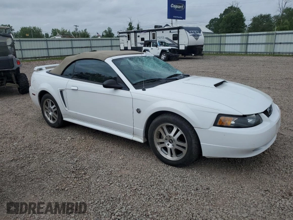 2004 Ford Mustang Deluxe with VIN 1FAFP446X4F238670, listed as a Copart auction lot 60922635 with 121,880 mi miles and Salvage title. Bid and sale history available at DreamBid. Image 4.