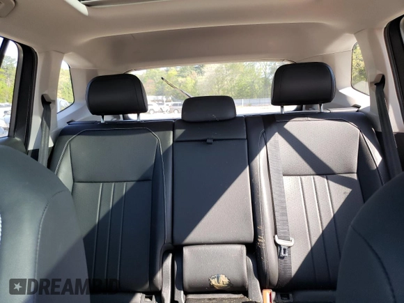 2023 Volkswagen Tiguan SE with VIN 3VVMB7AX6PM083524, listed as a Copart auction lot 56631685 with 18,705 mi miles and Salvage title. Bid and sale history available at DreamBid. Image 10.