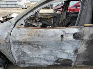 2019 Jeep Cherokee Latitude Plus with VIN 1C4PJMLB2KD258712, listed as a Copart auction lot 62681545 with Not provided miles and Salvage title. Bid and sale history available at DreamBid. Image 7.