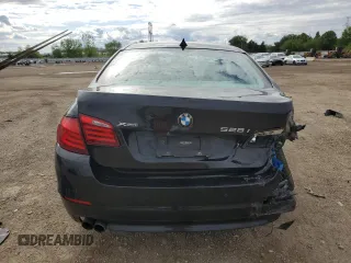 2013 BMW 5 Series 528i xDrive z VIN WBAXH5C58DD108132, wystawiony jako Copart lot #57969865 z przebiegiem 68 308 mil mil oraz Szkoda całkowita • Salvage title. Historia ofert i sprzedaży dostępna na DreamBid. Obrazek 6.