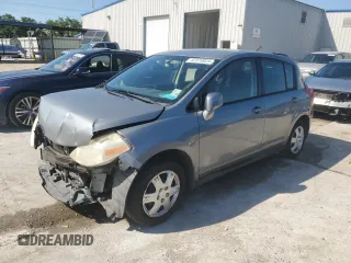 2009 Nissan Versa 1.8 S with VIN 3N1BC13E49L362266, listed as a Copart auction lot 52370025 with 101,184 mi miles and Salvage Title. Bid and sale history available at carsss.com. Image 1.