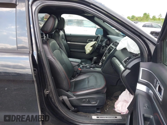 2018 Ford Explorer Sport с VIN 1FM5K8GT4JGA53237, выставлен на аукционе IAAI как лот 42422714 с пробегом 53 830 миль миль и . История ставок и продаж доступна на DreamBid. Изображение 5.
