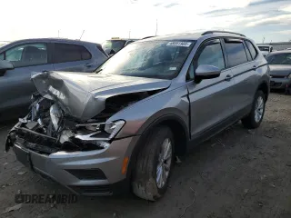 2020 Volkswagen Tiguan S z VIN 3VV0B7AX7LM144629, wystawiony jako Copart lot #48051985 z przebiegiem 51 750 mil mil oraz Szkoda całkowita • Salvage title. Historia ofert i sprzedaży dostępna na DreamBid. Obrazek 1.