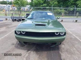 2020 Dodge Challenger R/T z VIN 2C3CDZBT0LH118907, wystawiony jako IAAI lot #42326228 z przebiegiem 92 235 mil mil oraz . Historia ofert i sprzedaży dostępna na DreamBid. Obrazek 12.
