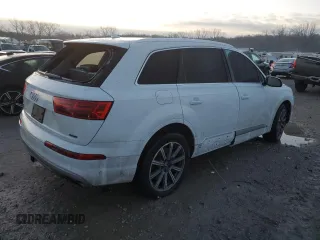 2019 Audi Q7 Prestige z VIN WA1VAAF71KD030692, wystawiony jako Copart lot #84958034 z przebiegiem 90 821 mil mil oraz Szkoda całkowita • Salvage title. Historia ofert i sprzedaży dostępna na DreamBid. Obrazek 3.