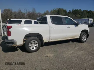 2020 Chevrolet Silverado 1500 LT with VIN 3GCUYDED9LG314646, listed as a Copart auction lot 48405025 with 108,215 mi miles and Salvage Title. Bid and sale history available at DreamBid. Image 3.