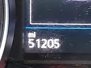 2021 Volkswagen Atlas SE z VIN 1V2WR2CA7MC568779, wystawiony jako IAAI lot #42132709 z przebiegiem 51 205 mil mil oraz . Historia ofert i sprzedaży dostępna na DreamBid. Obrazek 14.