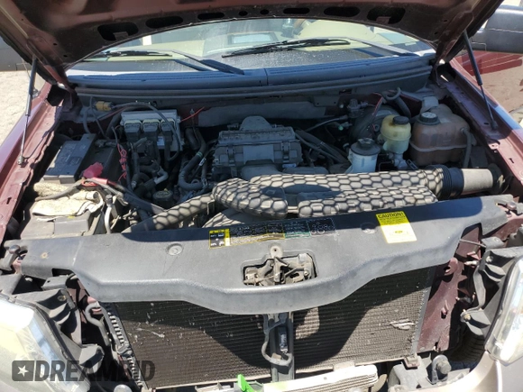 2004 Ford F-150 XL z VIN 1FTPX12544NA27347, wystawiony jako Copart lot #61166125 z przebiegiem 146 739 mil mil oraz Szkoda całkowita • Salvage title. Historia ofert i sprzedaży dostępna na DreamBid. Obrazek 11.