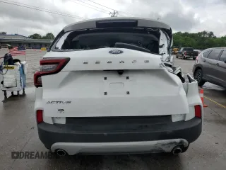 2024 Ford Escape Active с VIN 1FMCU0GN4RUB27306, выставлен на аукционе Copart как лот 55352785 с пробегом 12 476 миль миль и Списание • Salvage title. История ставок и продаж доступна на DreamBid. Изображение 6.