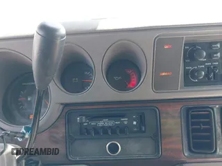 1997 Dodge Cargo z VIN 2B7HB21Y4VK528577, wystawiony jako IAAI lot #42183890 z przebiegiem 89 979 mil mil oraz . Historia ofert i sprzedaży dostępna na DreamBid. Obrazek 7.