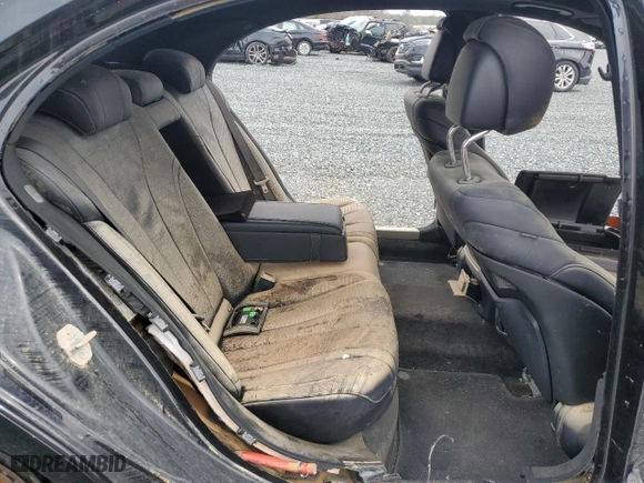 2015 Mercedes-Benz S-Class S 550 with VIN WDDUG8CBXFA200868, listed as a Copart auction lot 48147205 with 0 mi miles and Salvage Title. Bid and sale history available at carsss.com. Image 10.