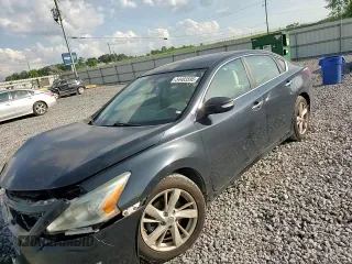 2015 Nissan Altima SV with VIN 1N4AL3AP2FC295947, listed as a Copart auction lot 54403595 with 130,384 mi miles and Salvage Title. Bid and sale history available at DreamBid. Image 13.